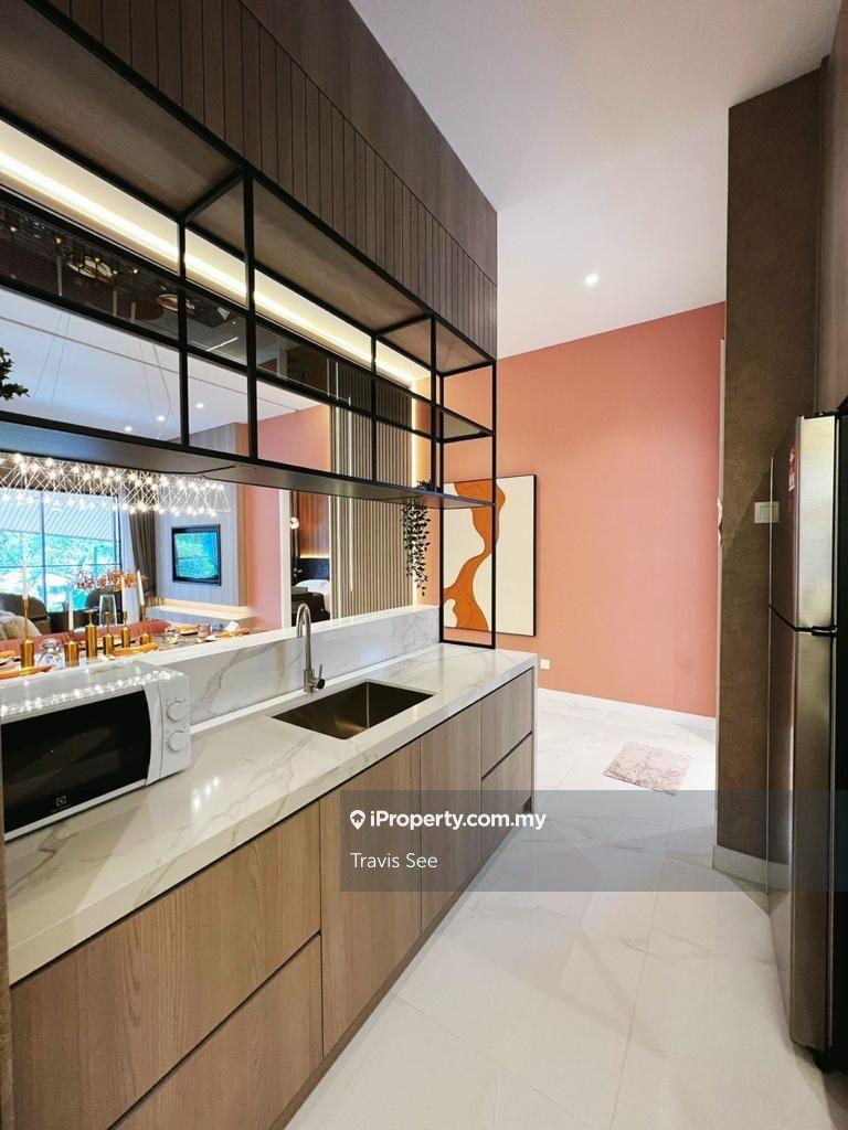 Service Residence for Sale in Amaya Residences @ Damansara Avenue by Travis See - iProperty.com.my