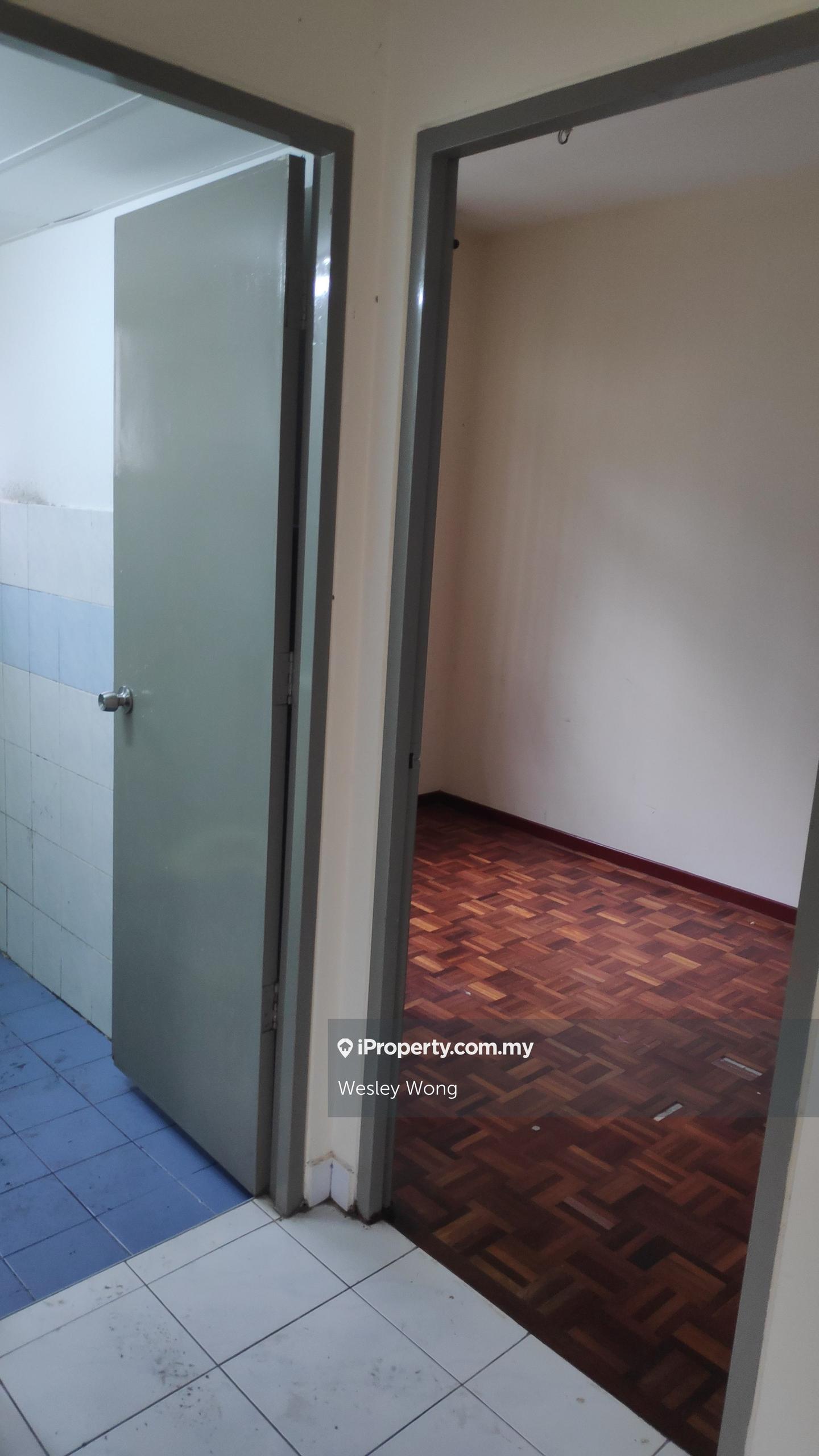 Apartment for Sale in Crystal Tower (Pangsapuri Kristal) by Wesley Wong - iProperty.com.my