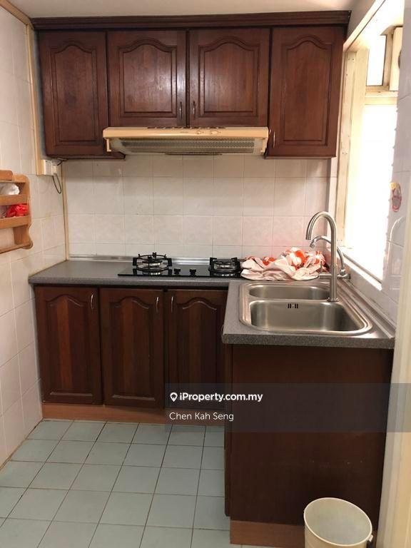 Condominium for Sale in Pantai Panorama Condominiums by Chen Kah Seng - iProperty.com.my