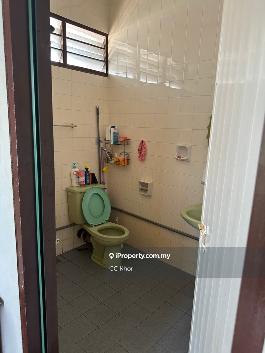 Semi-Detached House for Sale in Chabang Tiga, Kuala Terengganu by CC Khor - iProperty.com.my