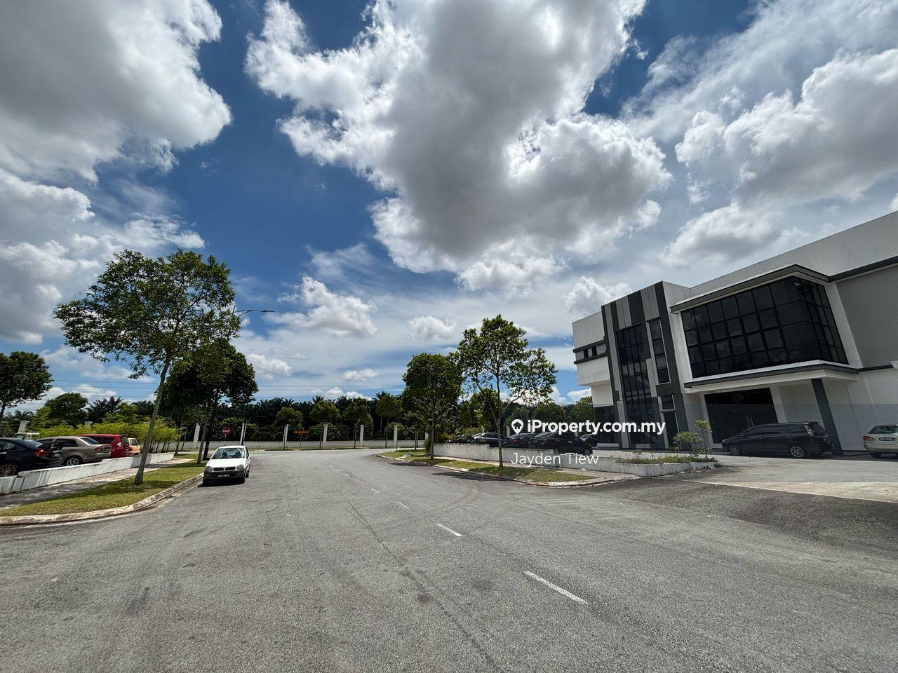Kluster Kilang untuk Dijual di Eco Business Park 1, Johor Bahru oleh Jayden Tiew - iProperty.com.my