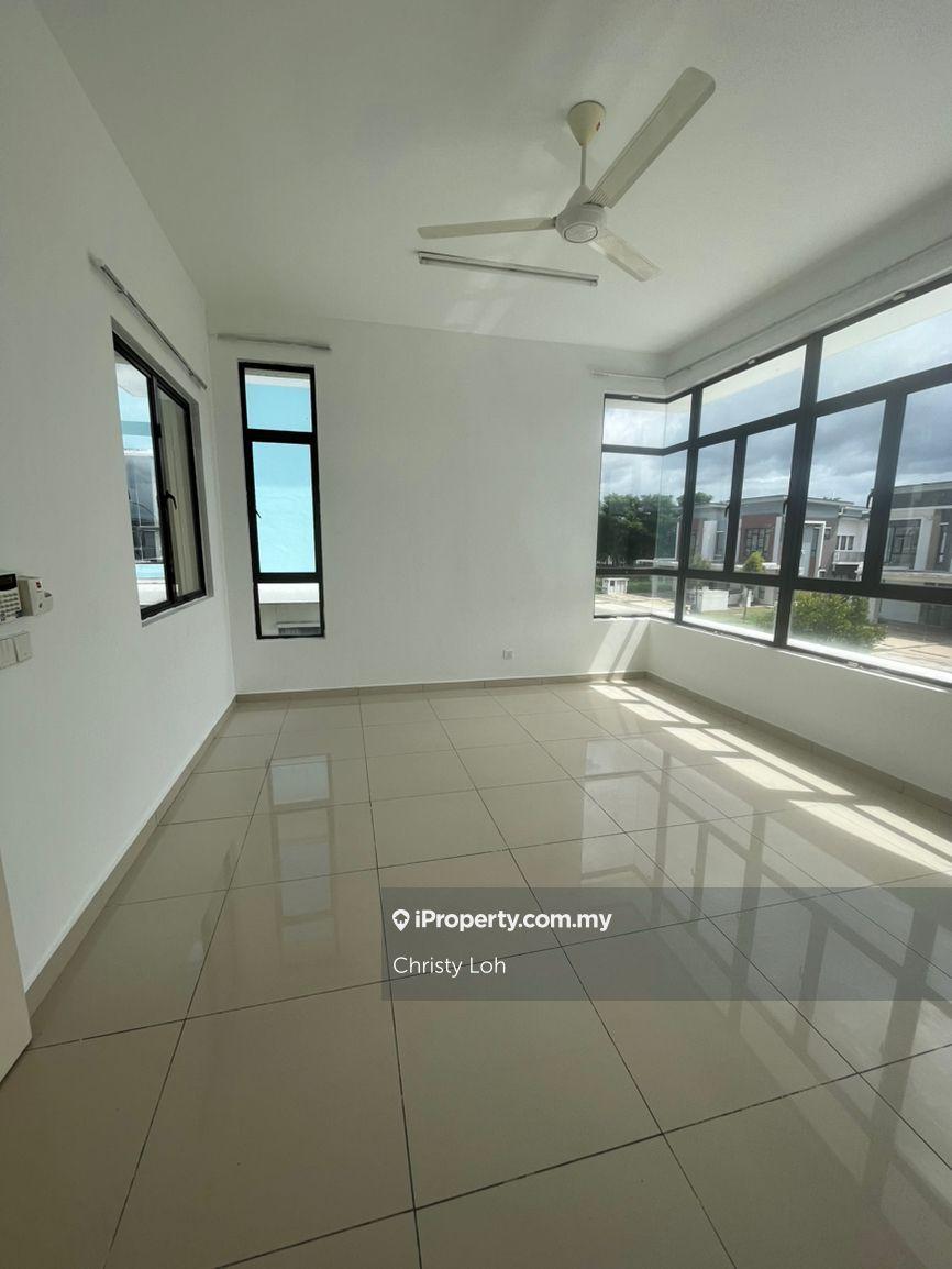 Rumah Berkembar untuk Dijual di Ecohill, Semenyih oleh Christy Loh - iProperty.com.my