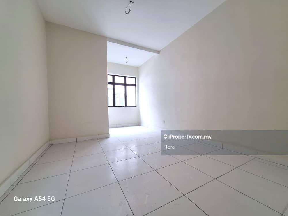 2-storey Terraced House for Sale in Lakeside Residences, Puchong by Flora - iProperty.com.my
