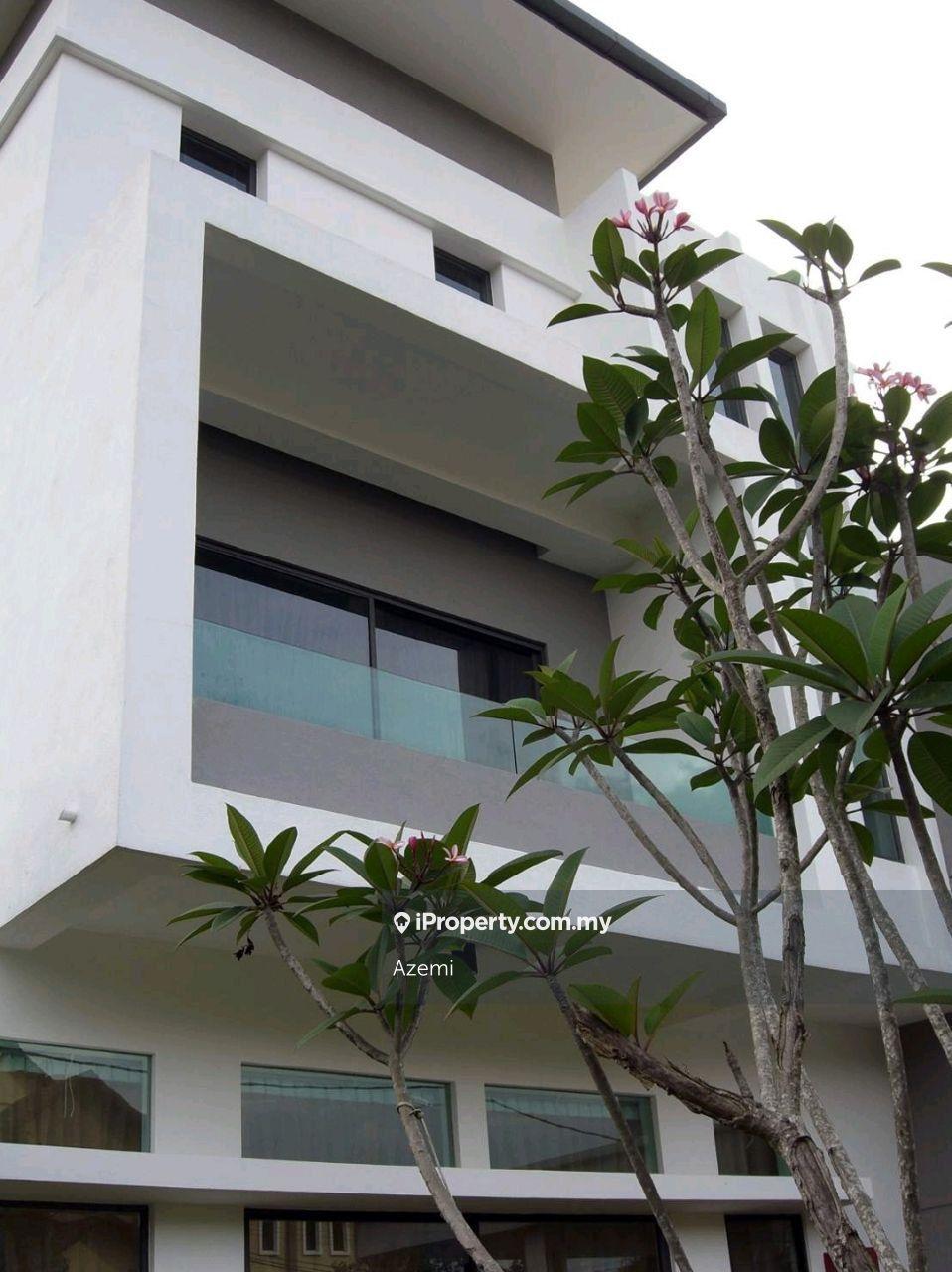 Bungalow House for Sale in Taman Bukit Meringin, Kajang by Azemi - iProperty.com.my