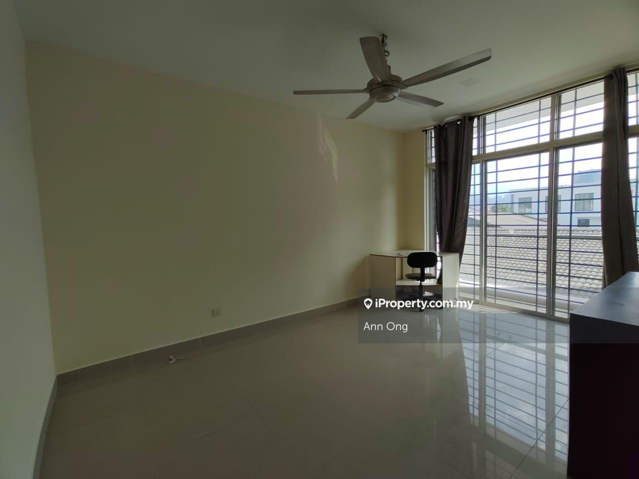 Rumah Bandar untuk Dijual di Bandar Utama Damansara, Petaling Jaya oleh Ann Ong - iProperty.com.my
