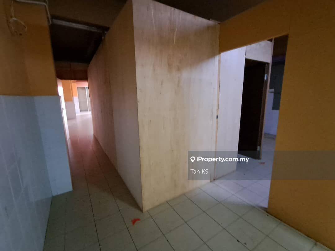 Shop-Office for Rent in Bandar Bukit Tinggi, Klang by Tan KS - iProperty.com.my