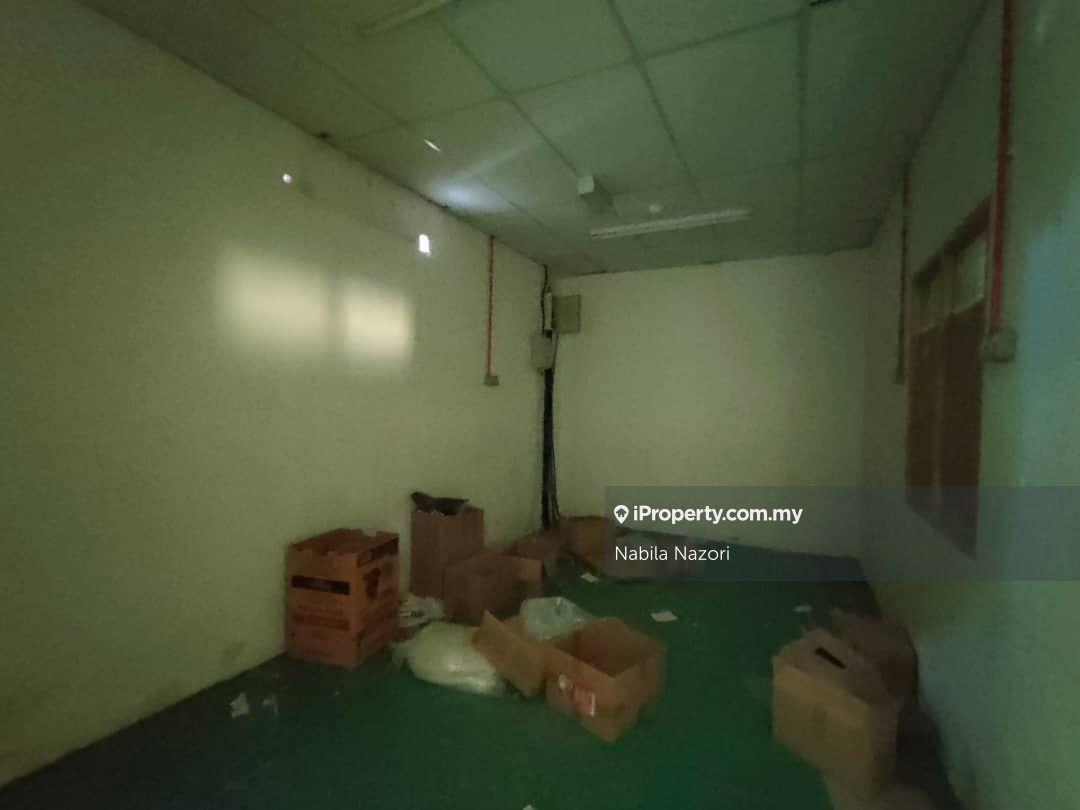 Kilang Teres untuk Disewa di Kota Bharu, Kelantan oleh Nabila Nazori - iProperty.com.my