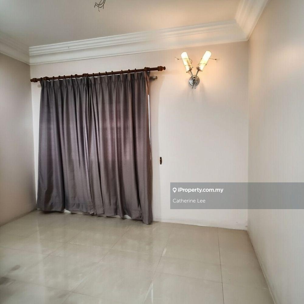 Residensi Servis untuk Dijual di D'Alamanda oleh Catherine Lee - iProperty.com.my