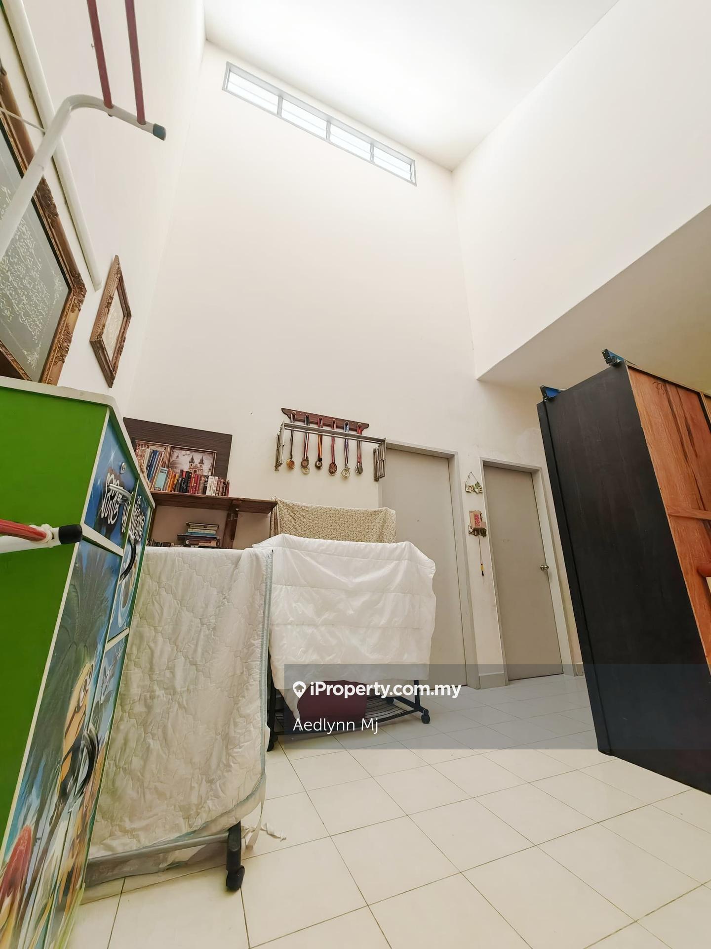 Rumah Berangkai 2 Tingkat untuk Dijual di Taman Putra Impiana, Puchong oleh Aedlynn Mj - iProperty.com.my