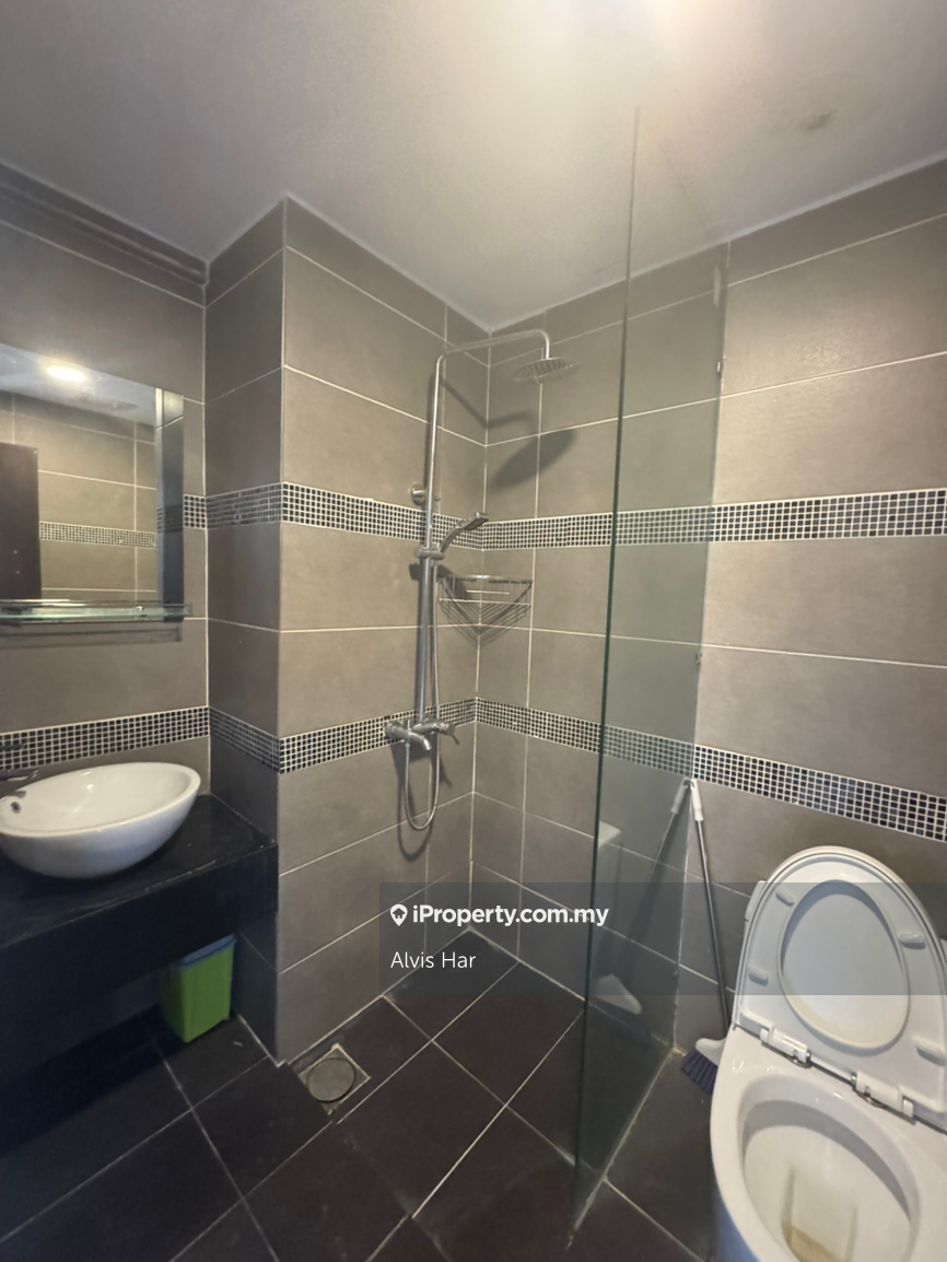 Service Residence for Rent in D'Latour by Alvis Har - iProperty.com.my
