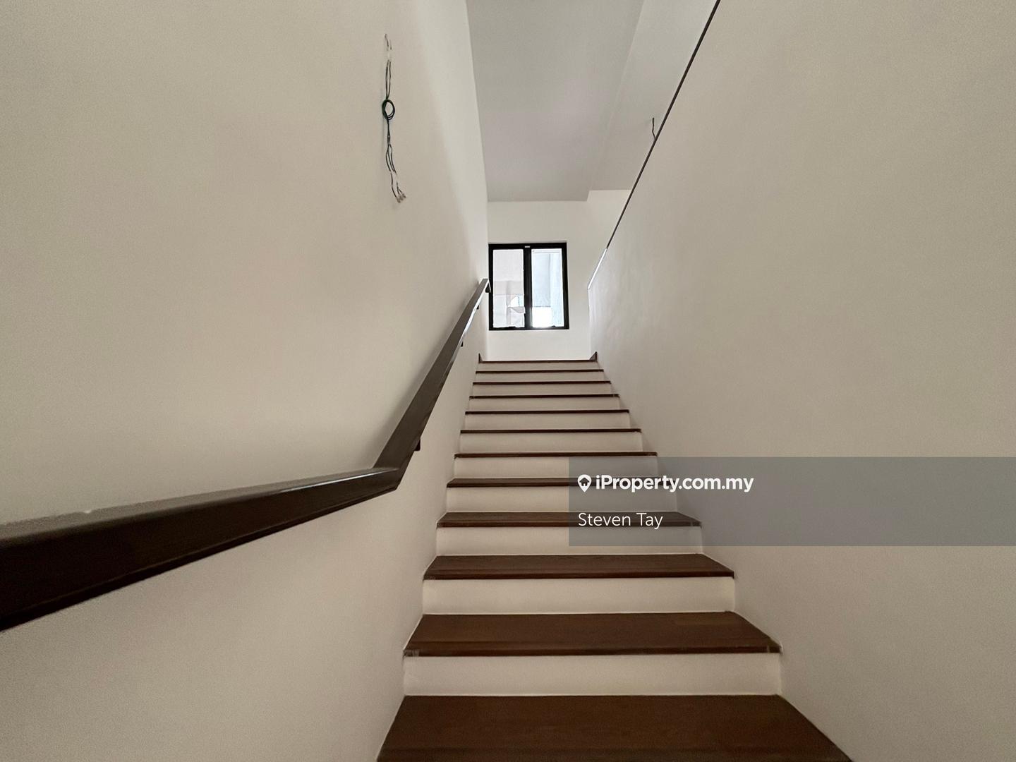 Semi-Detached House for Sale in Bandar Kinrara Seksyen 8, Bandar Kinrara by Steven Tay - iProperty.com.my