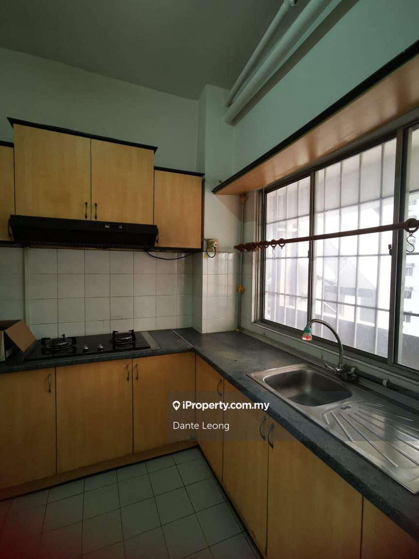 Condominium for Rent in Seri Cendekia by Dante Leong - iProperty.com.my