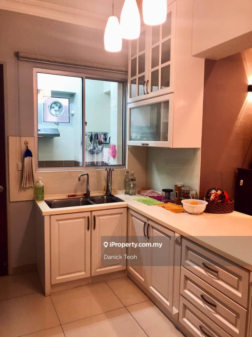 Kondominium untuk Dijual di Surin Condominium oleh Danick Teoh - iProperty.com.my