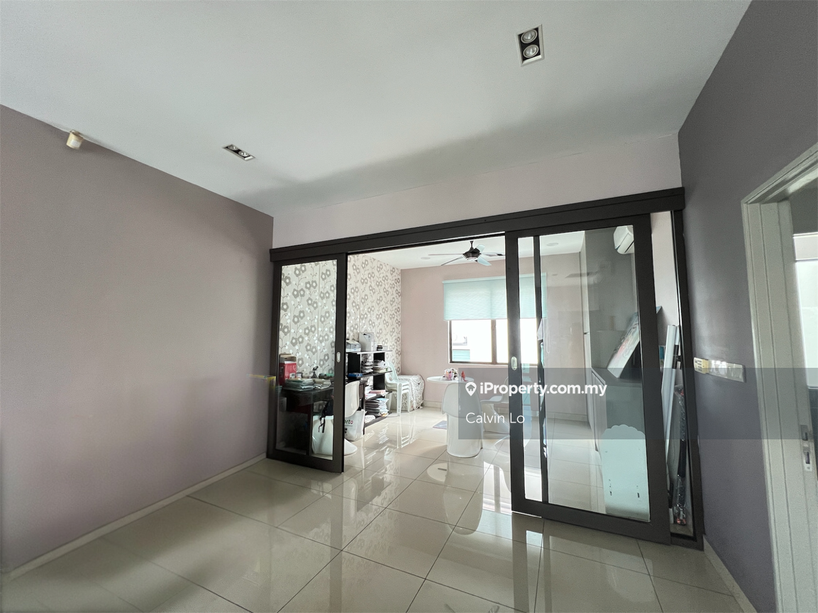 Rumah Berangkai 3 Tingkat untuk Dijual di Kinrara Residence, Puchong oleh Calvin Lo - iProperty.com.my