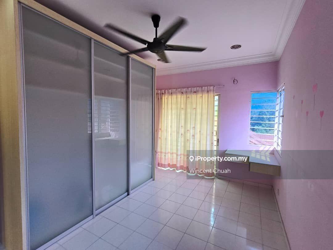 Townhouse for Sale in Taman Amansiara, Rawang by Wincent Chuah - iProperty.com.my