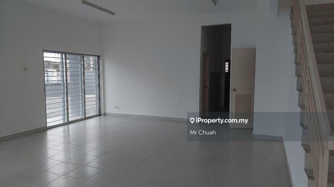 Rumah Berangkai 2 Tingkat untuk Disewa di Taman Dato Demang, Seri Kembangan oleh Mr Chuah - iProperty.com.my
