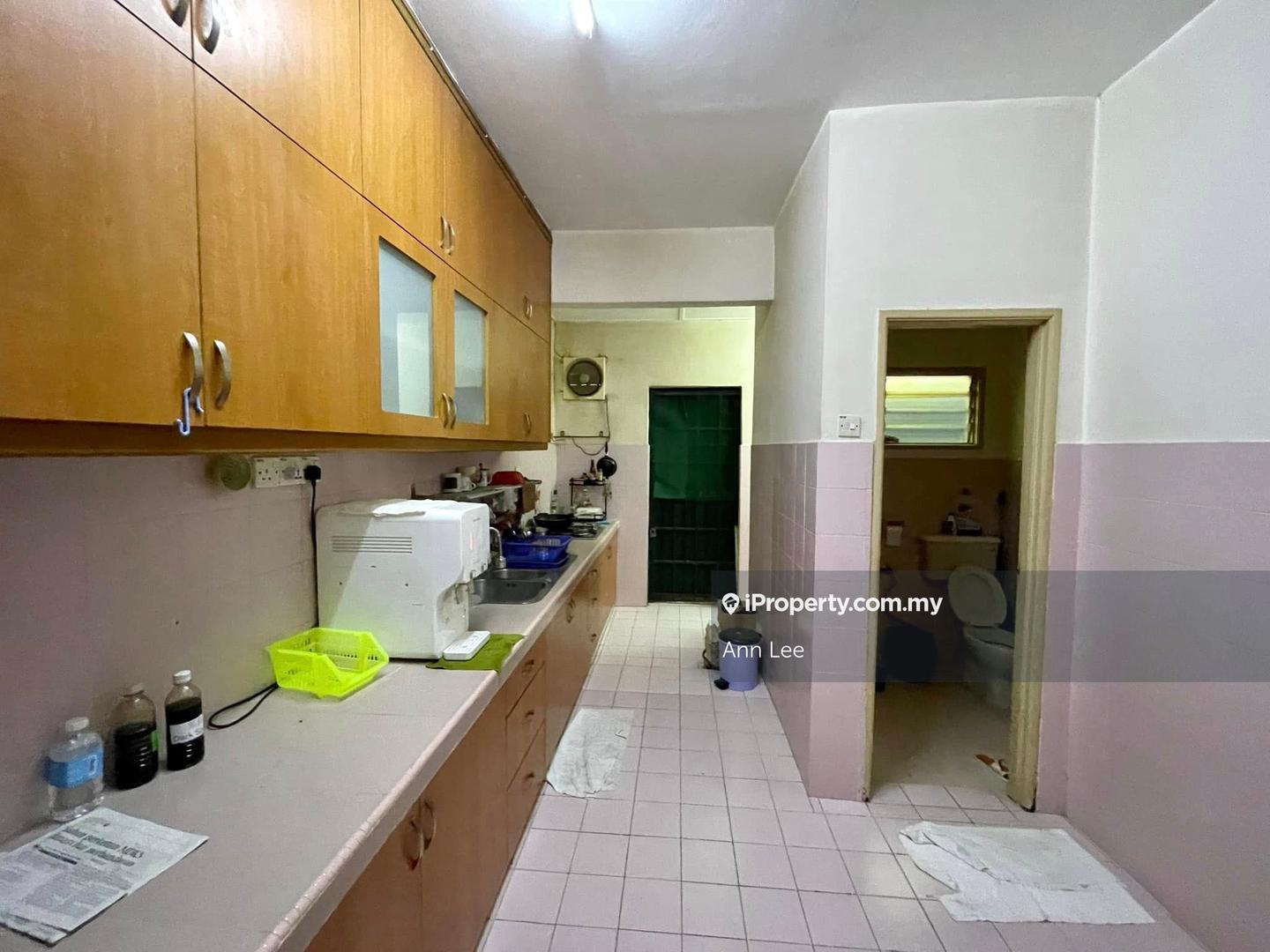 Rumah Berangkai 2 Tingkat untuk Dijual di Sungai Long, Bandar Sungai Long oleh Ann Lee - iProperty.com.my