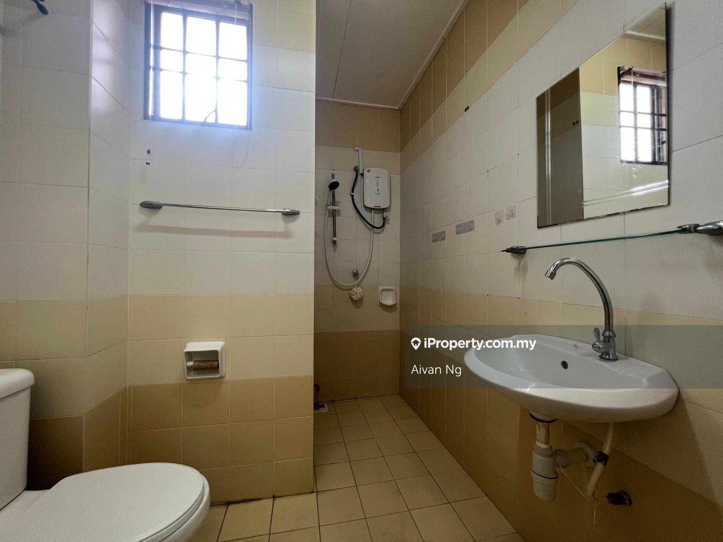 Rumah Berangkai 2 Tingkat untuk Dijual di Taman Cheras Vista, Cheras oleh Aivan Ng - iProperty.com.my