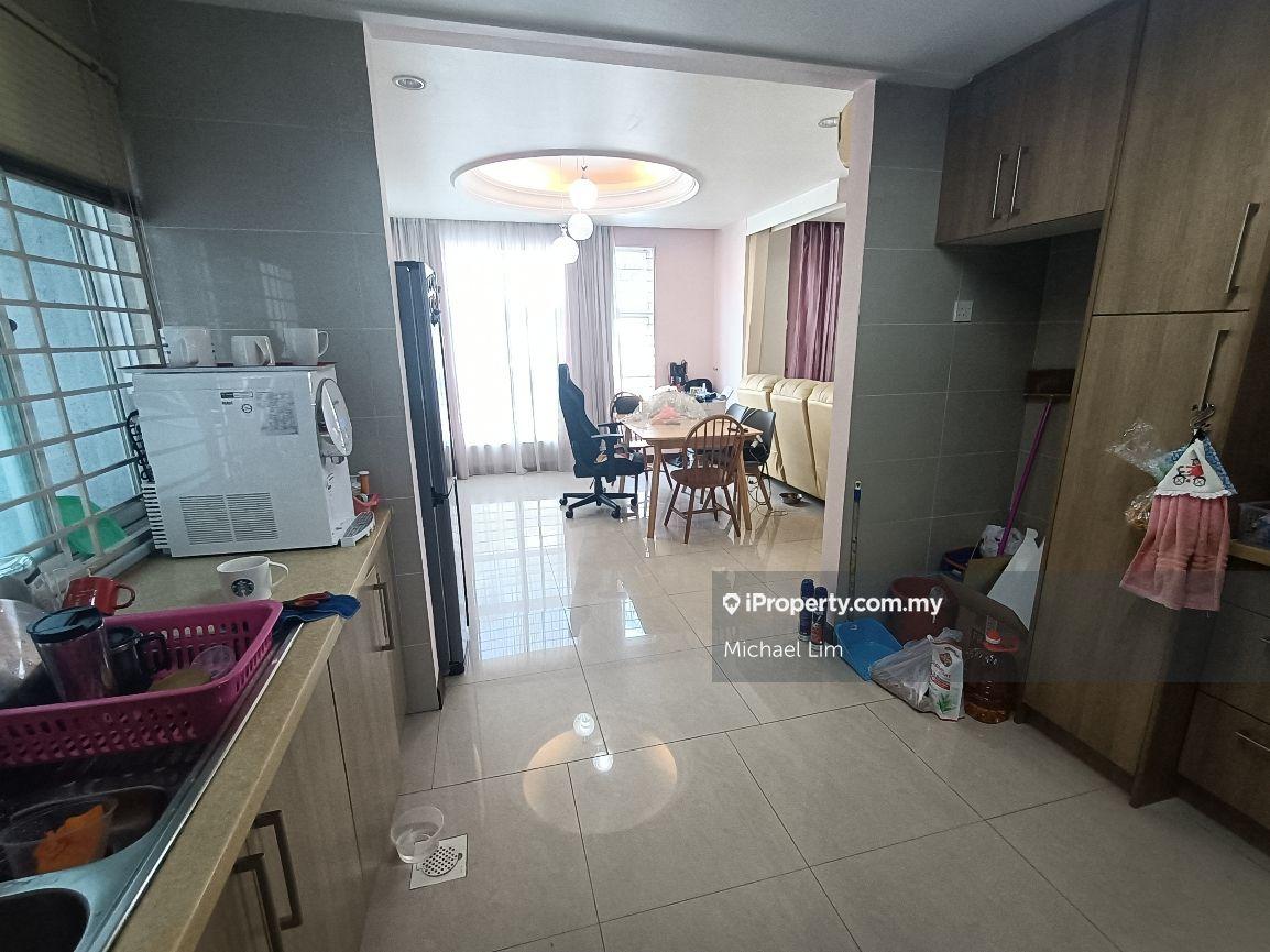 Townhouse for Sale in Taman Puchong Prima, Puchong by Michael Lim - iProperty.com.my