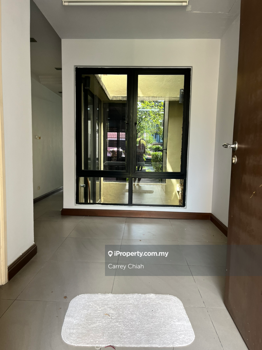 2-storey Terraced House for Sale in Lake Edge, Puchong by Carrey Chiah - iProperty.com.my
