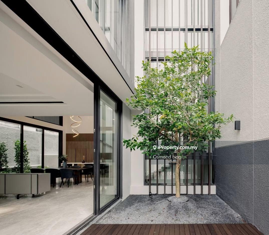 Rumah Berangkai 2 Tingkat untuk Dijual di NEW 2-Sty House KLIA Area | 100% Loan「RM2K/mth」, Sepang oleh Osmond Ling - iProperty.com.my