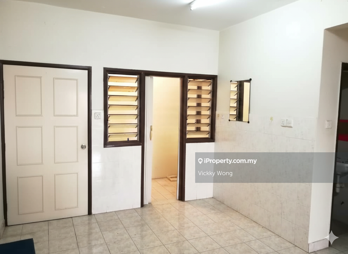 Apartment for Sale in Pandan Court by Vickky Wong - iProperty.com.my