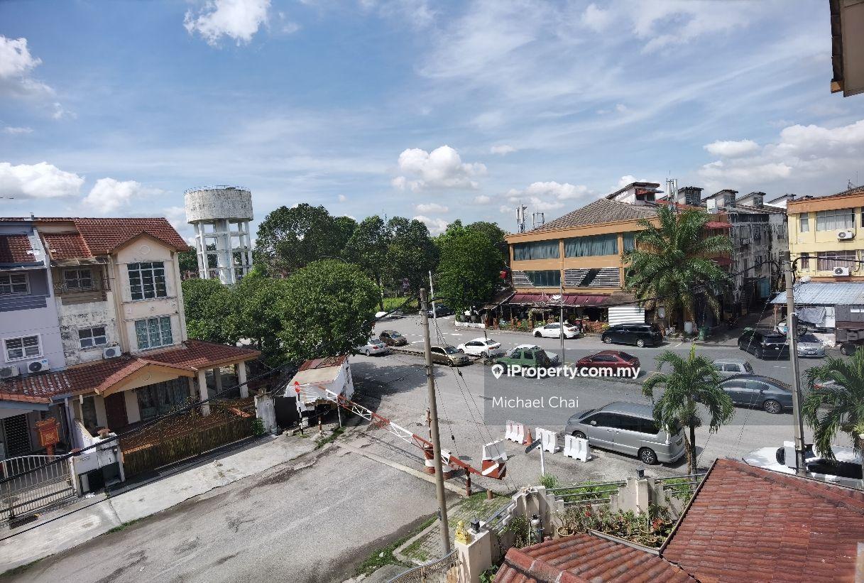 Rumah Berangkai 2.5 Tingkat untuk Dijual di Taman Puchong Impian, Puchong oleh Michael Chai - iProperty.com.my