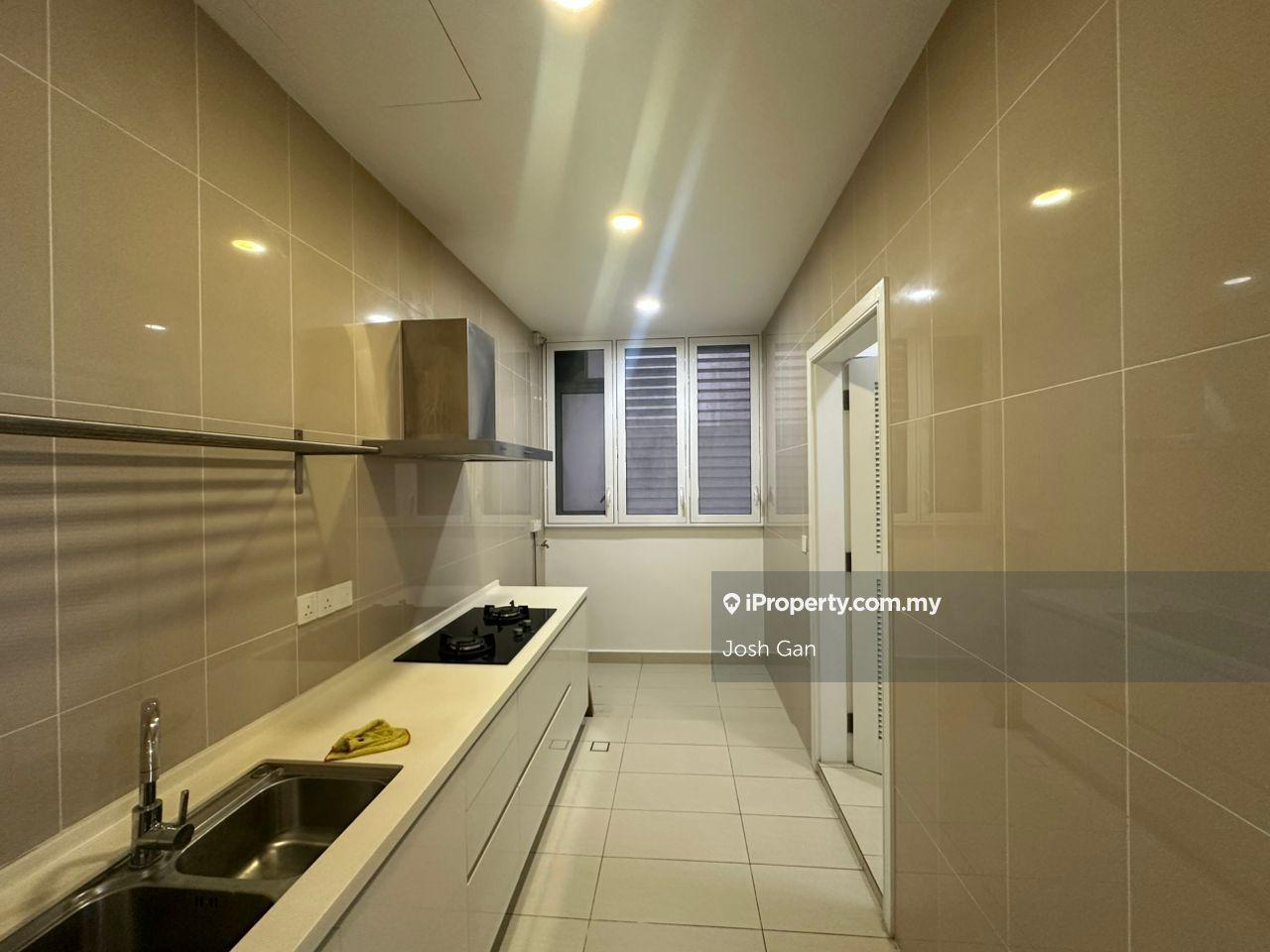 Condominium for Sale in Pavilion Hilltop by Josh Gan - iProperty.com.my