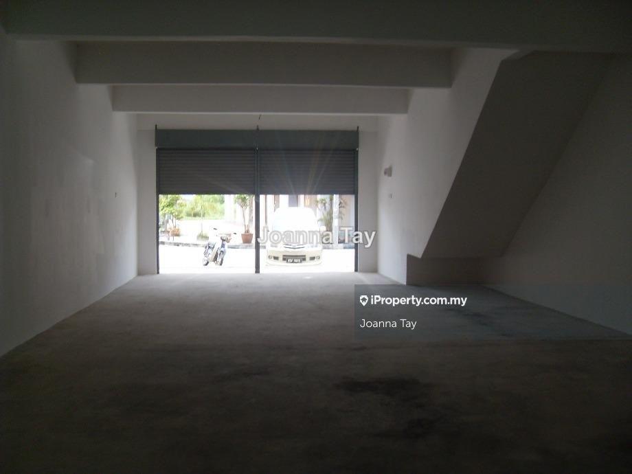 Shop for Sale in station 18, jalan pasir puteh, Ipoh by Joanna Tay - iProperty.com.my