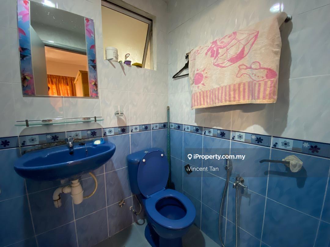 Condominium for Sale in Koi Tropika by Vincent Tan - iProperty.com.my