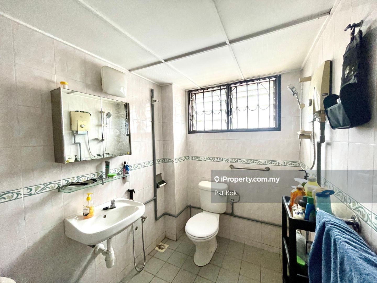 2-storey Terraced House for Sale in Taman Tun Dr Ismail, Kuala Lumpur by Pat Kok - iProperty.com.my