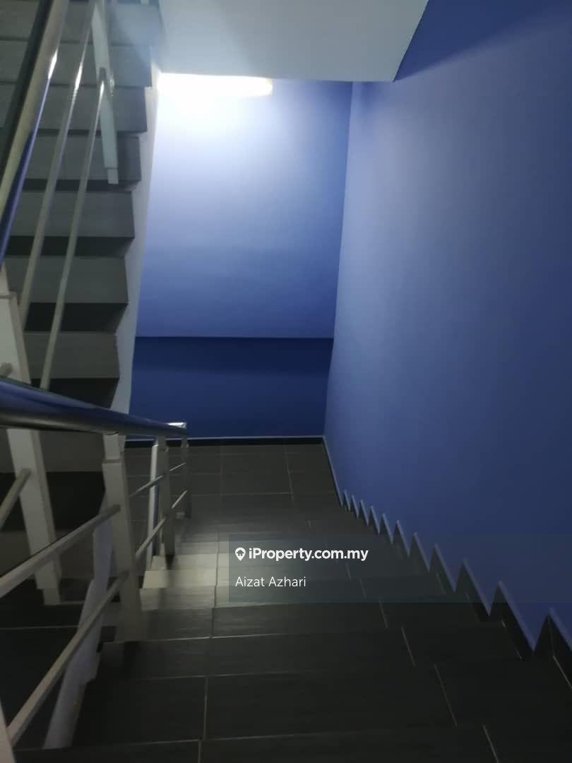 Semi-D Factory for Sale in Bukit Jelutong, Shah Alam by Aizat Azhari - iProperty.com.my
