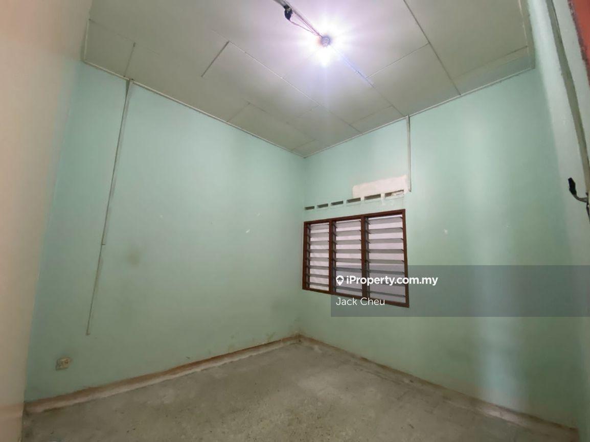 Rumah Berangkai 1 Tingkat untuk Dijual di Taman Pelangi, Johor Bahru oleh Jack Cheu - iProperty.com.my
