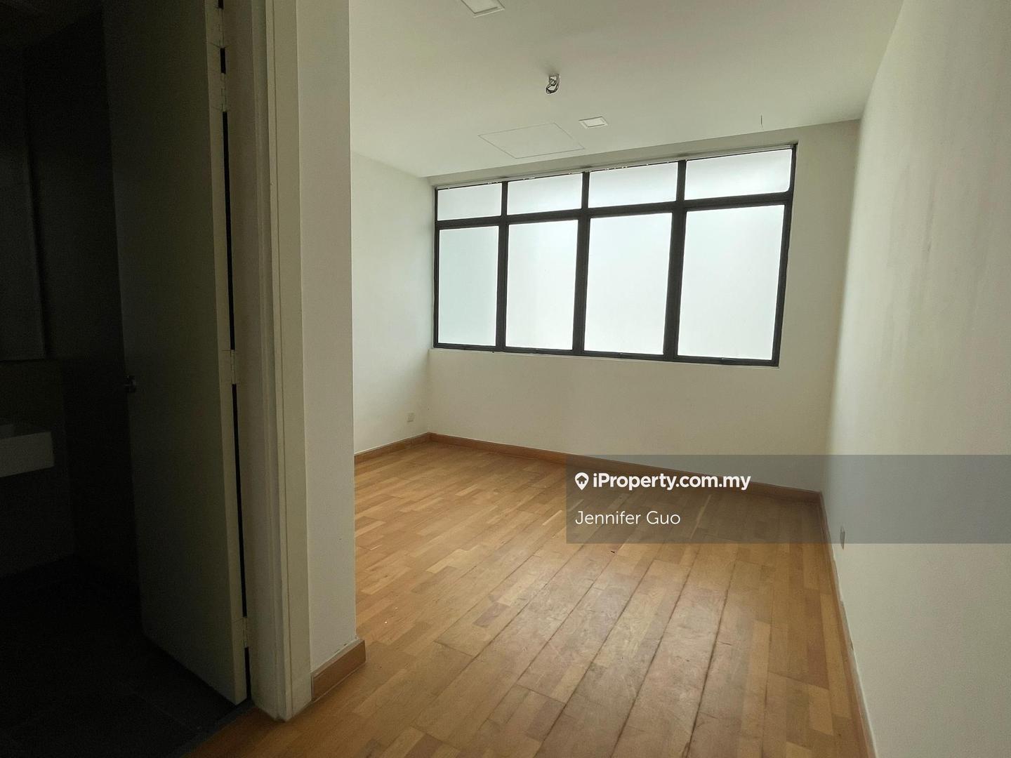 Rumah Berangkai 3 Tingkat untuk Dijual di Cristal Serin Villa, Cristal Serin Residence, Cyberjaya oleh Jennifer Guo - iProperty.com.my