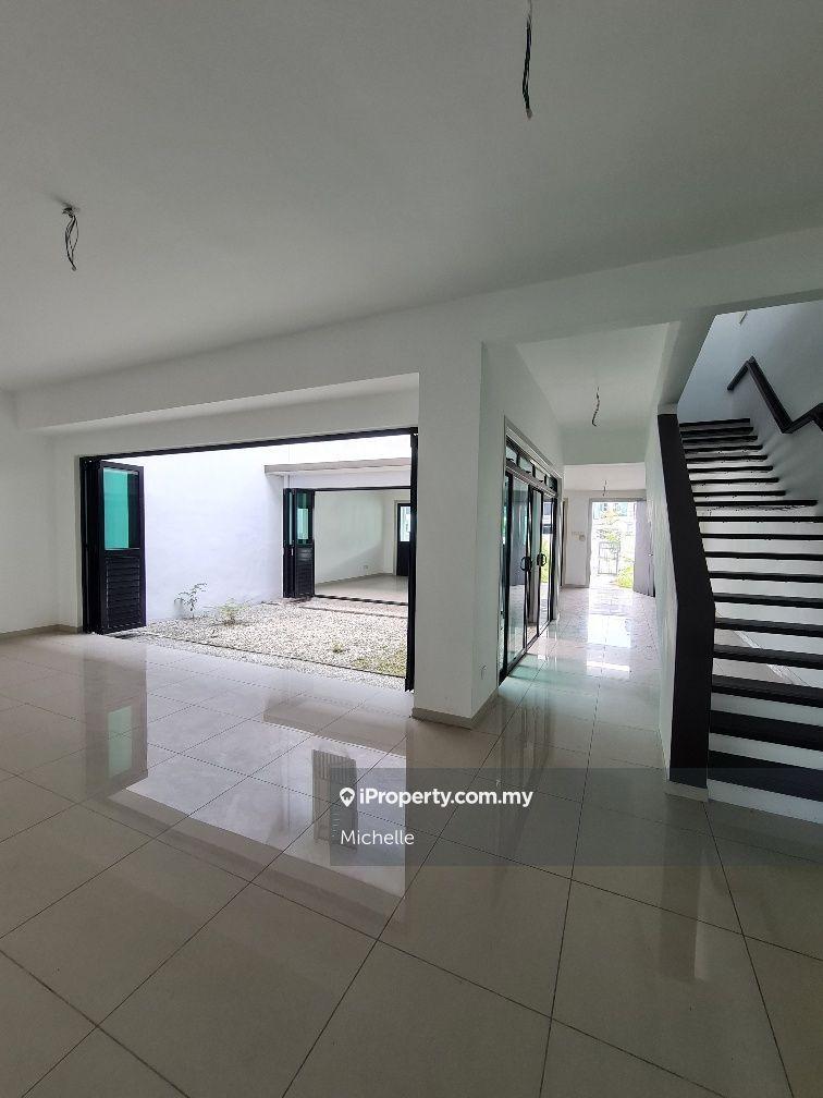 Rumah Berangkai 2 Tingkat untuk Dijual di Elmina, Shah Alam oleh Michelle - iProperty.com.my
