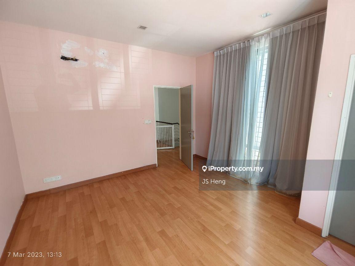3-storey Terraced House for Sale in Perdana Residence 2, Batu Caves by JS Heng - iProperty.com.my