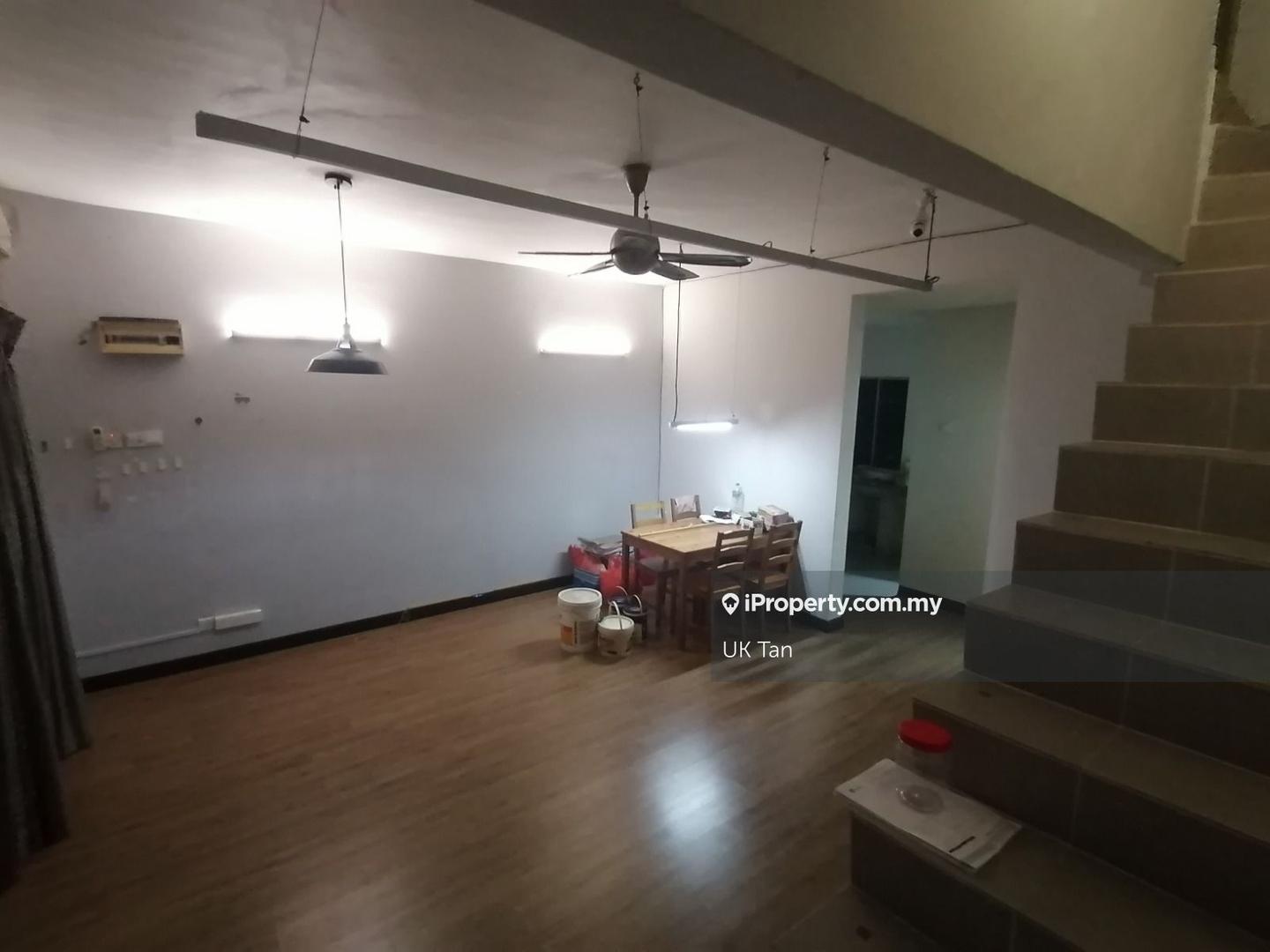 Rumah Berangkai 2 Tingkat untuk Dijual di Puchong Utama (Seksyen 12), Puchong oleh UK Tan - iProperty.com.my