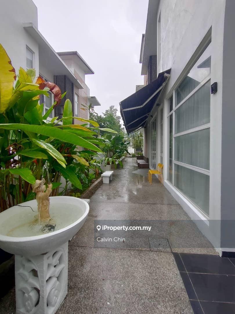 Rumah Berkembar untuk Dijual di Sunway Rydgeway, Taman Melawati, Ampang oleh Calvin Chin - iProperty.com.my
