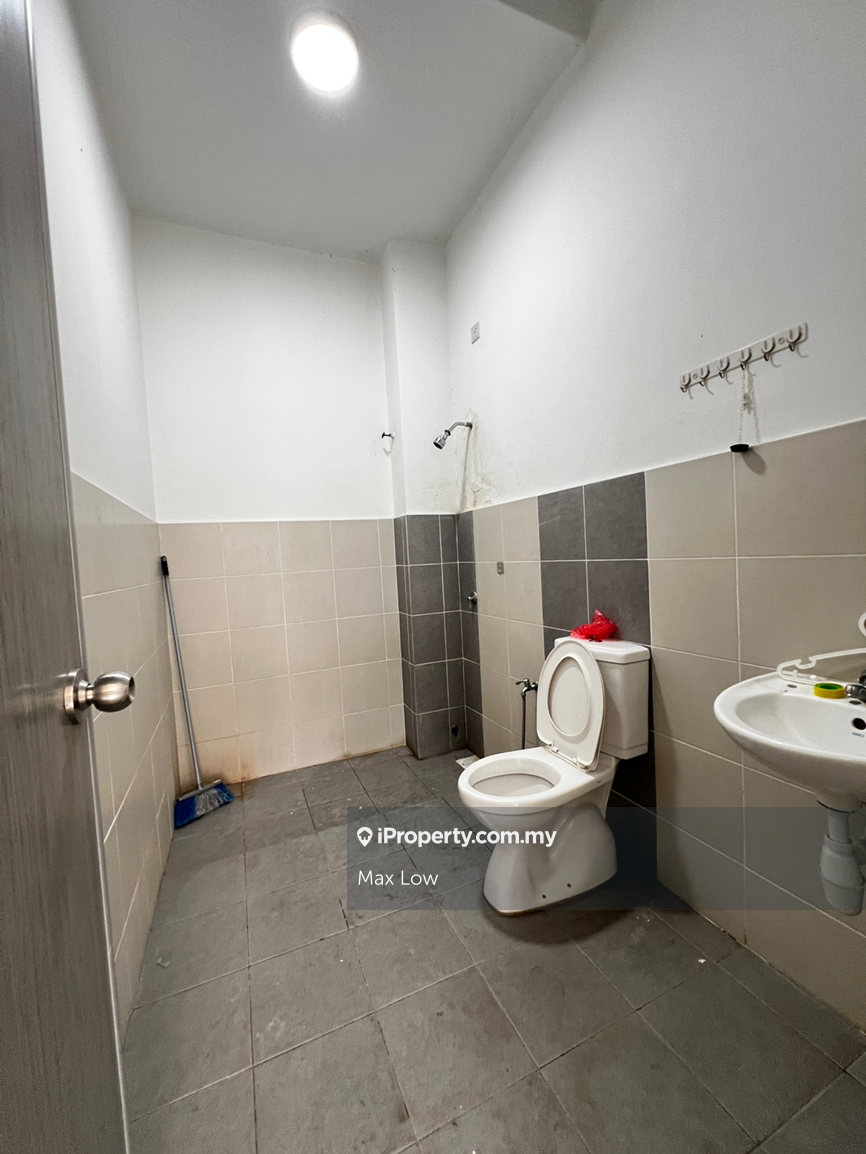 Rumah Berangkai 2 Tingkat untuk Dijual di Suria Warisan, Kota Warisan, KLIA, Sepang, Sepang oleh Max Low - iProperty.com.my