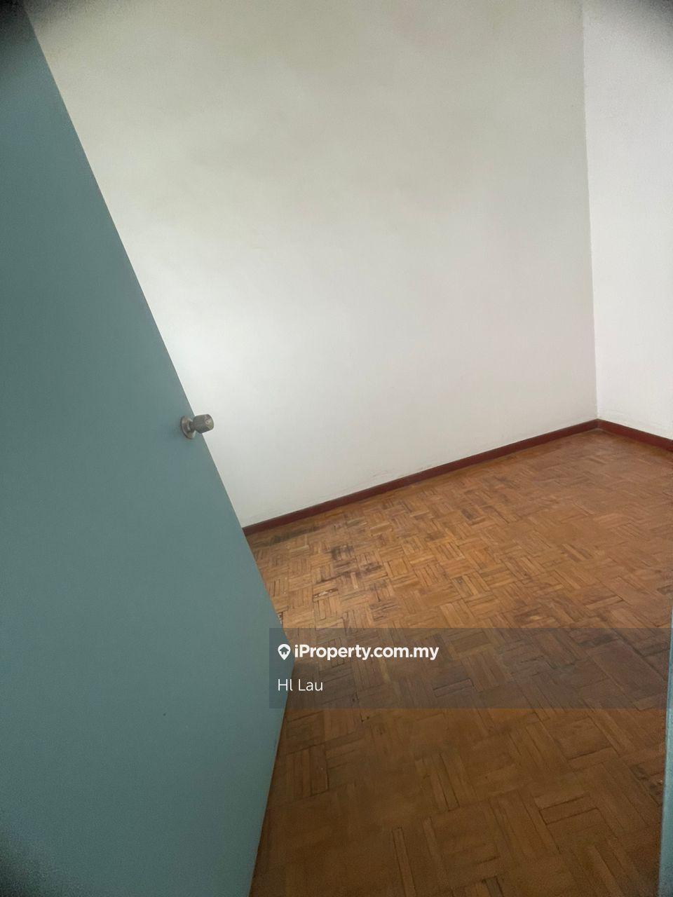 Apartment for Sale in Dahlia Apartment by Hl Lau - iProperty.com.my