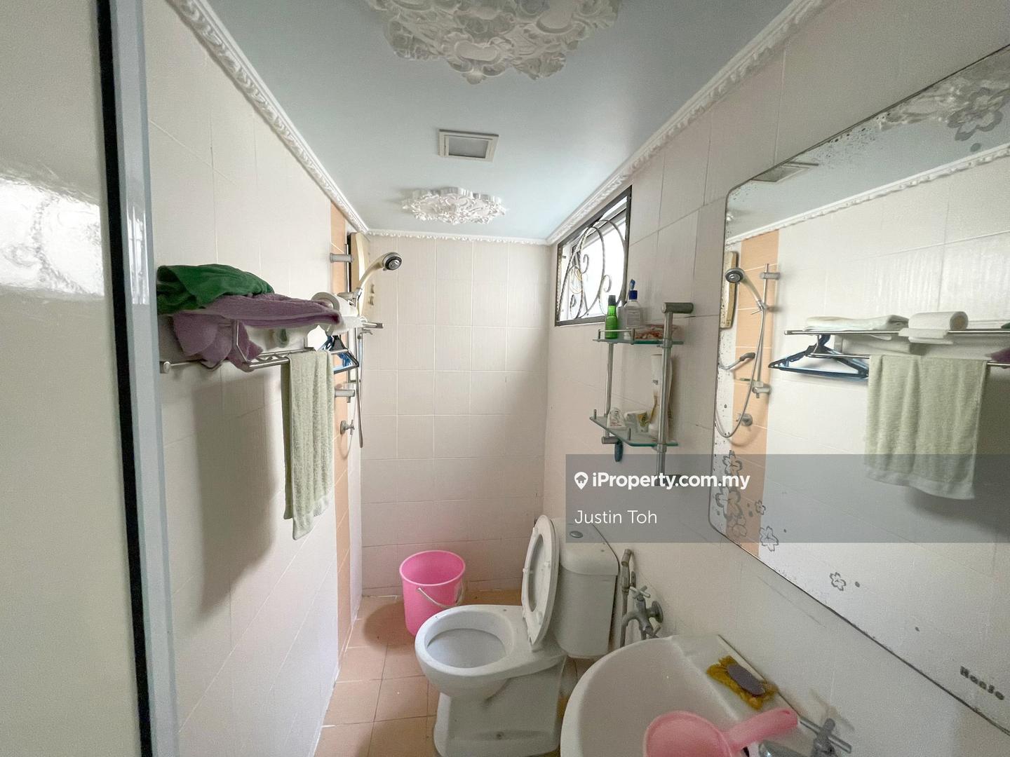 Rumah Berangkai 2 Tingkat untuk Dijual di Taman Amansiara, Rawang oleh Justin Toh - iProperty.com.my