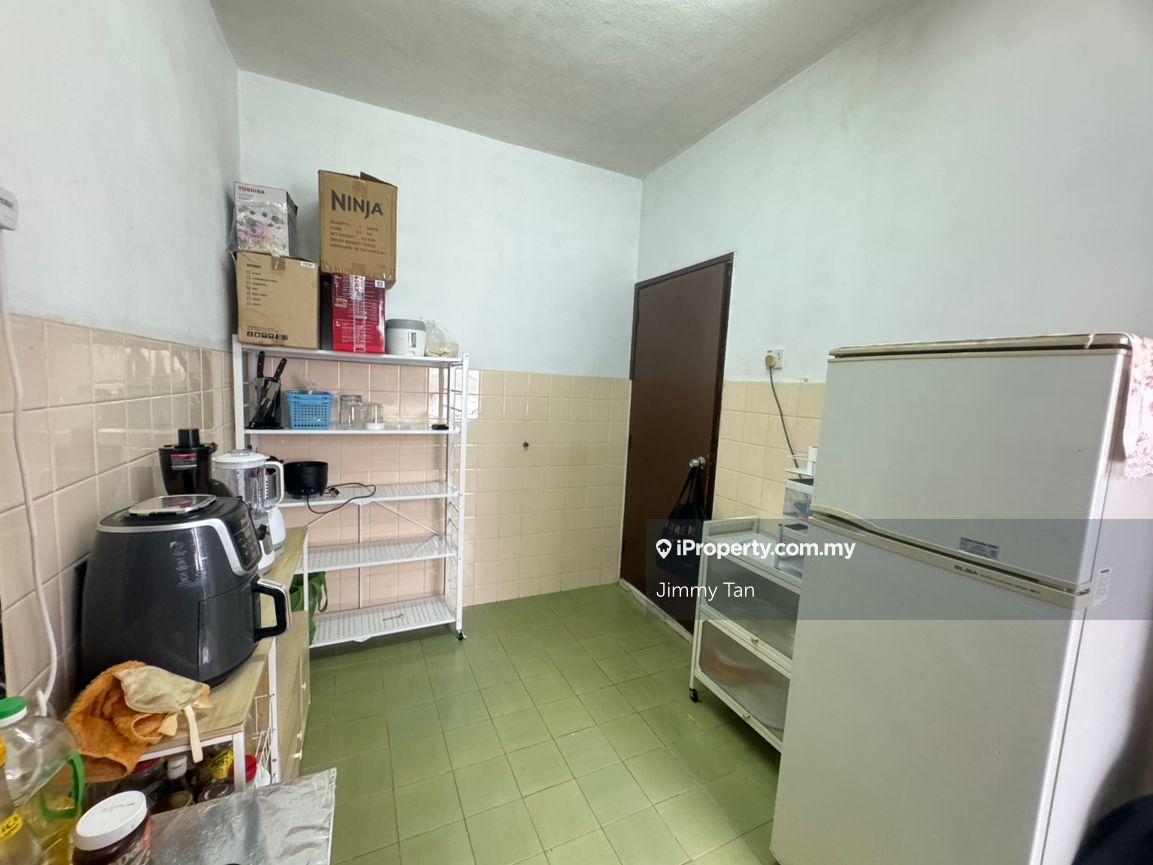 Pangsapuri untuk Dijual di Lily & Rose oleh Jimmy Tan - iProperty.com.my