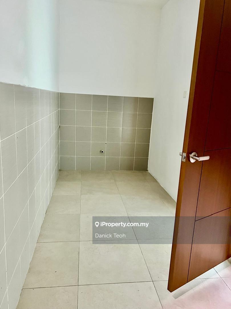 Twin Villas for Sale in Island Resort Villas, Batu Feringghi by Danick Teoh - iProperty.com.my