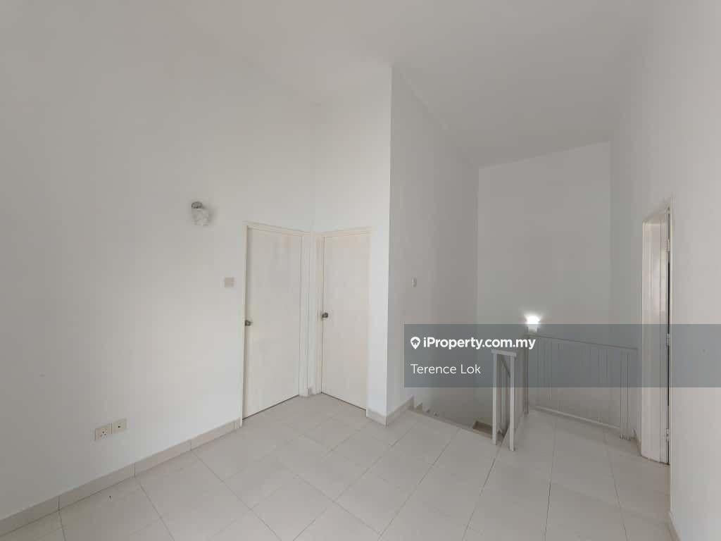 Rumah Berangkai 2 Tingkat untuk Dijual di S2 Heights, Seremban 2 oleh Terence Lok - iProperty.com.my