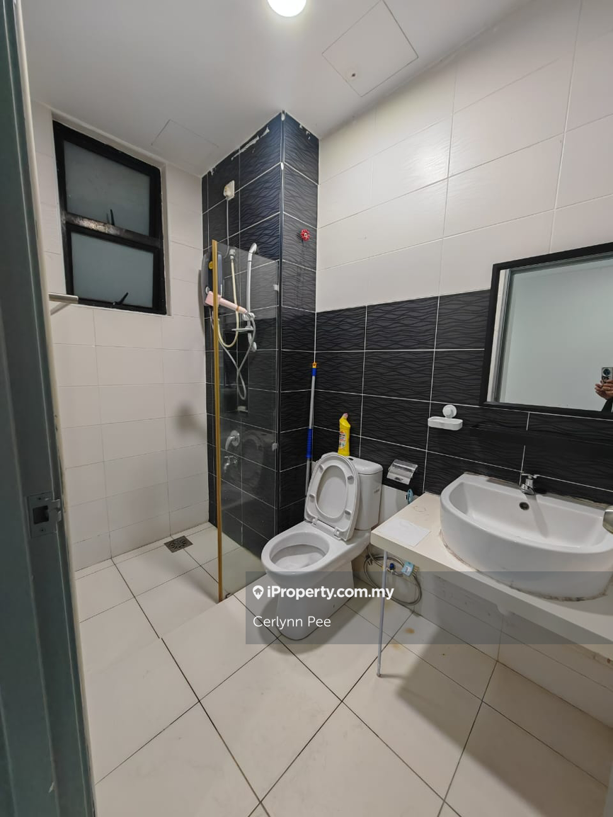 Service Residence for Rent in The Platino Serviced Apartment by Cerlynn Pee - iProperty.com.my