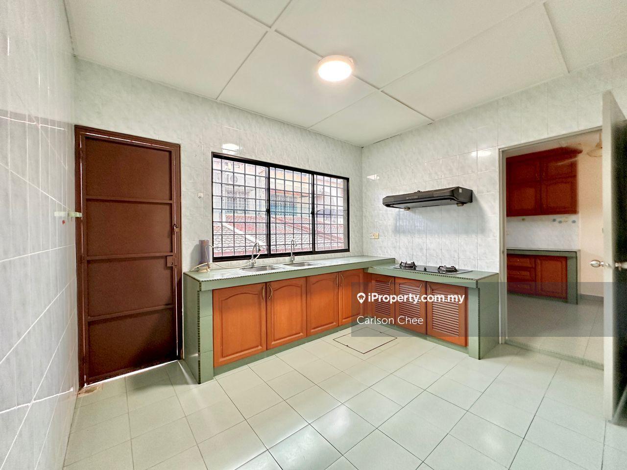 Rumah Berangkai 2 Tingkat untuk Dijual di Usj 2, Subang Jaya oleh Carlson Chee - iProperty.com.my