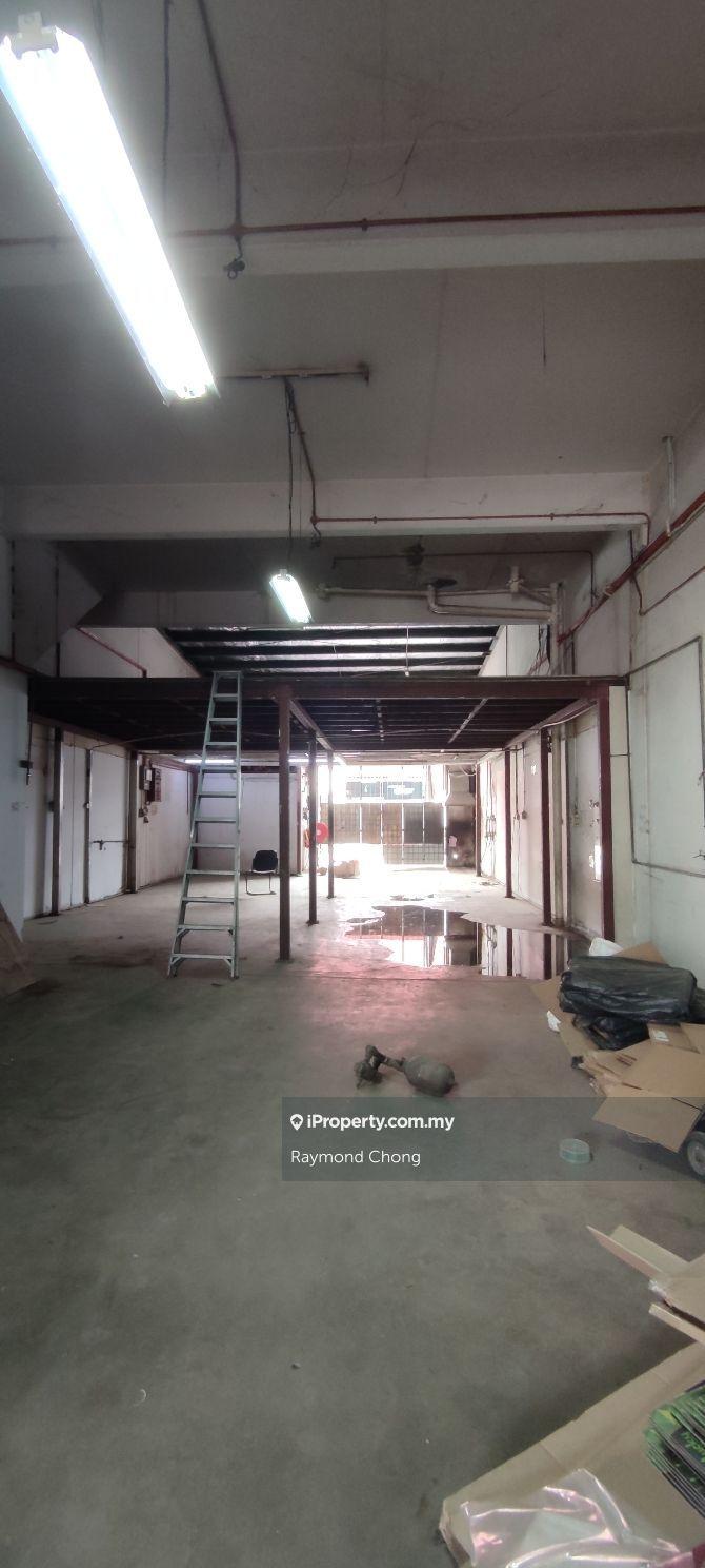 Kilang Teres untuk Disewa di Puchong TPP 1, TPP 5, TPP 6, Puchong oleh Raymond Chong - iProperty.com.my