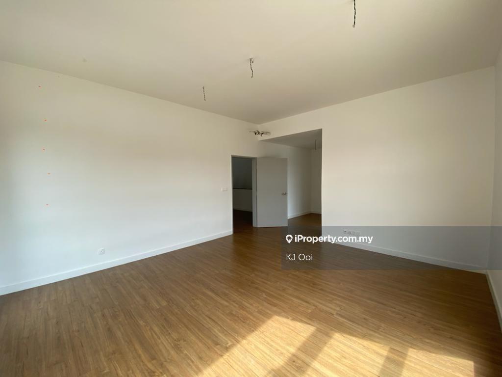Rumah Berkembar untuk Dijual di Bandar Tropicana Aman, Telok Panglima Garang oleh KJ Ooi - iProperty.com.my