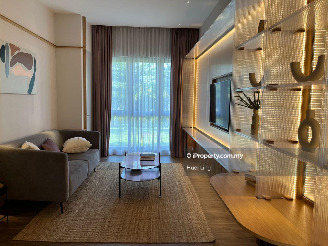 Condominium for Sale in Sanderling Lakefront by Huei Ling - iProperty.com.my