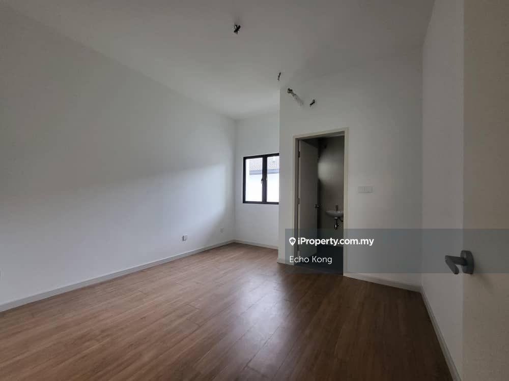 Rumah Berangkai 2 Tingkat untuk Dijual di Danau Embun, Gamuda Gardens, Rawang oleh Echo Kong - iProperty.com.my